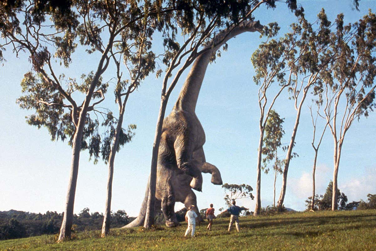 De-extinction dilemma: reviving dead species may doom the living