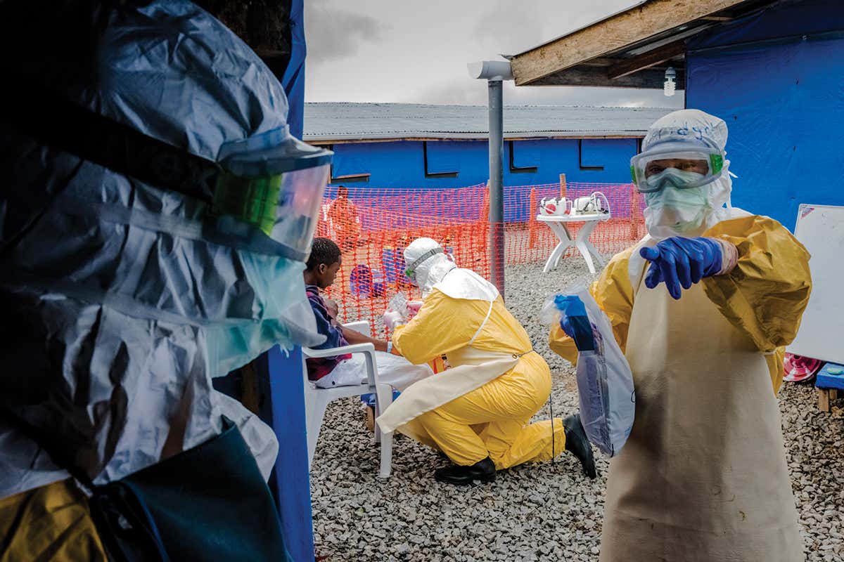 Testing person suspected of having Ebola in Liberia in 2014