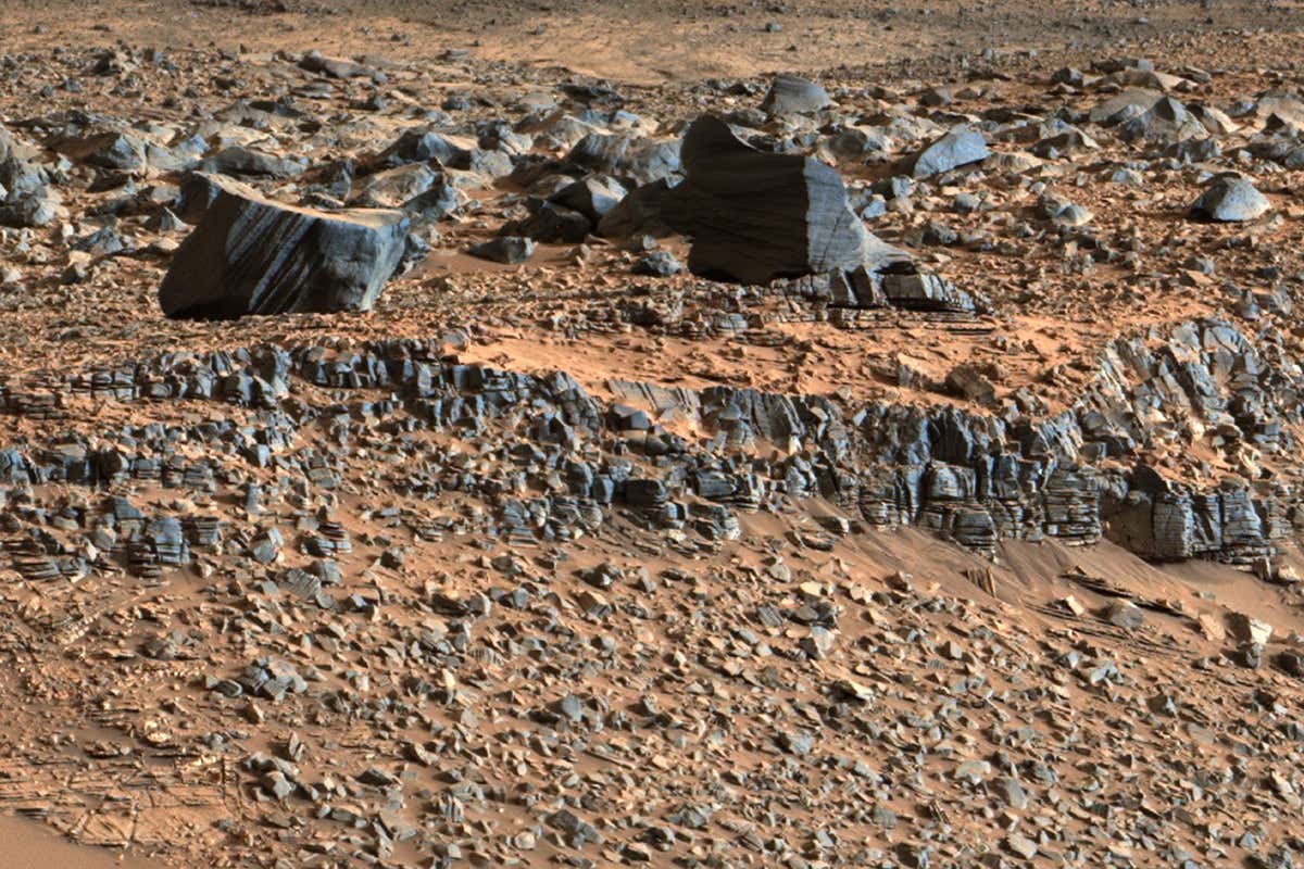 Mars strata