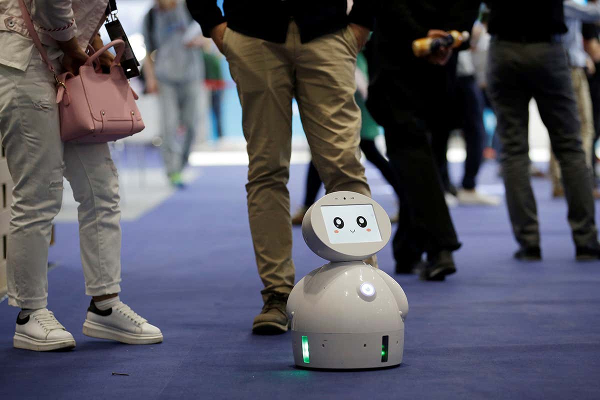 Robots will be more useful if they are made to lack confidence