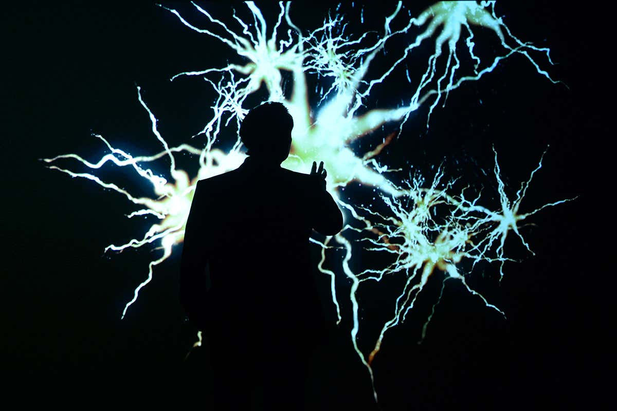 Theatre takes a technological leap to probe the nature of memory