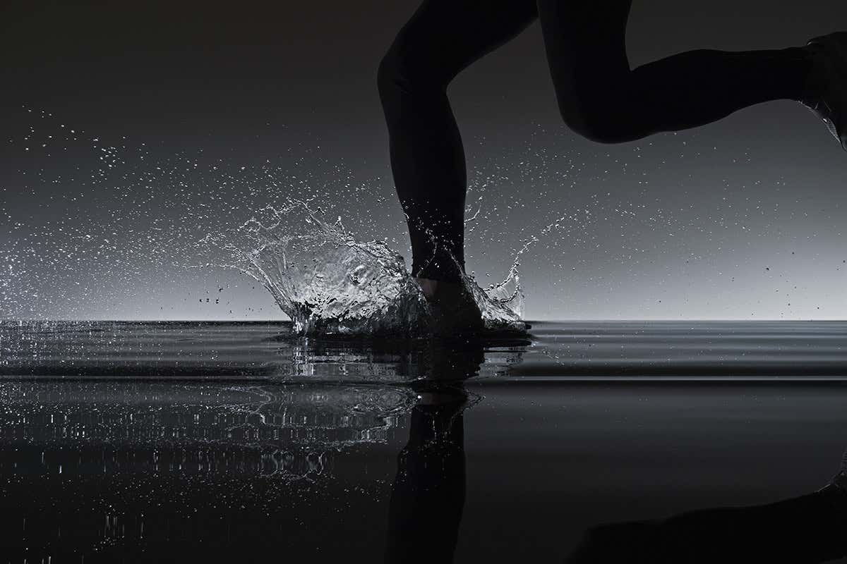 The way we run protects our upper bodies but our legs suffer