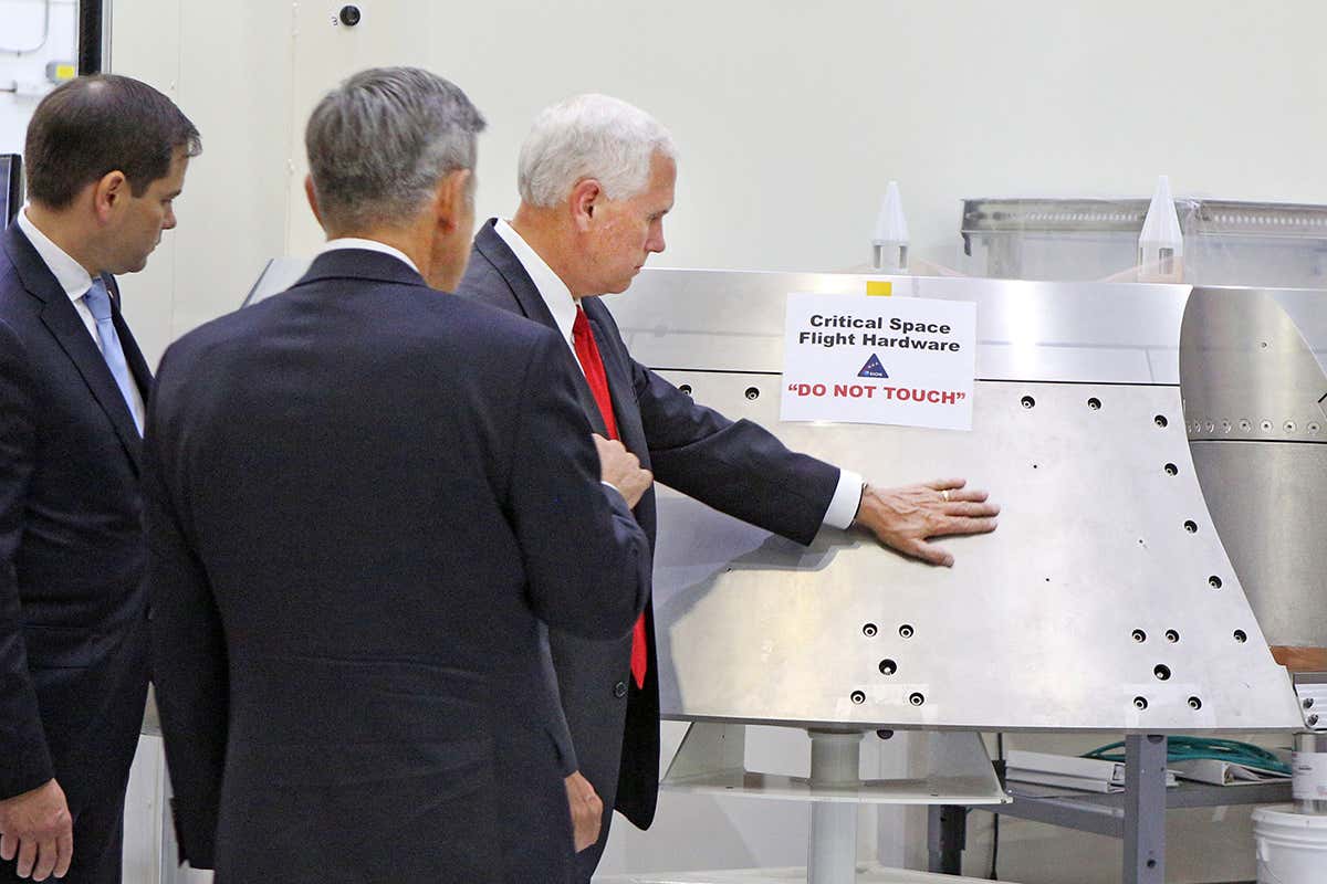 VP Mike Pence on a NASA tour