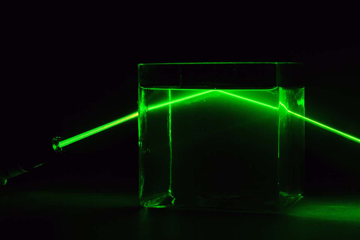 laser travelling through water