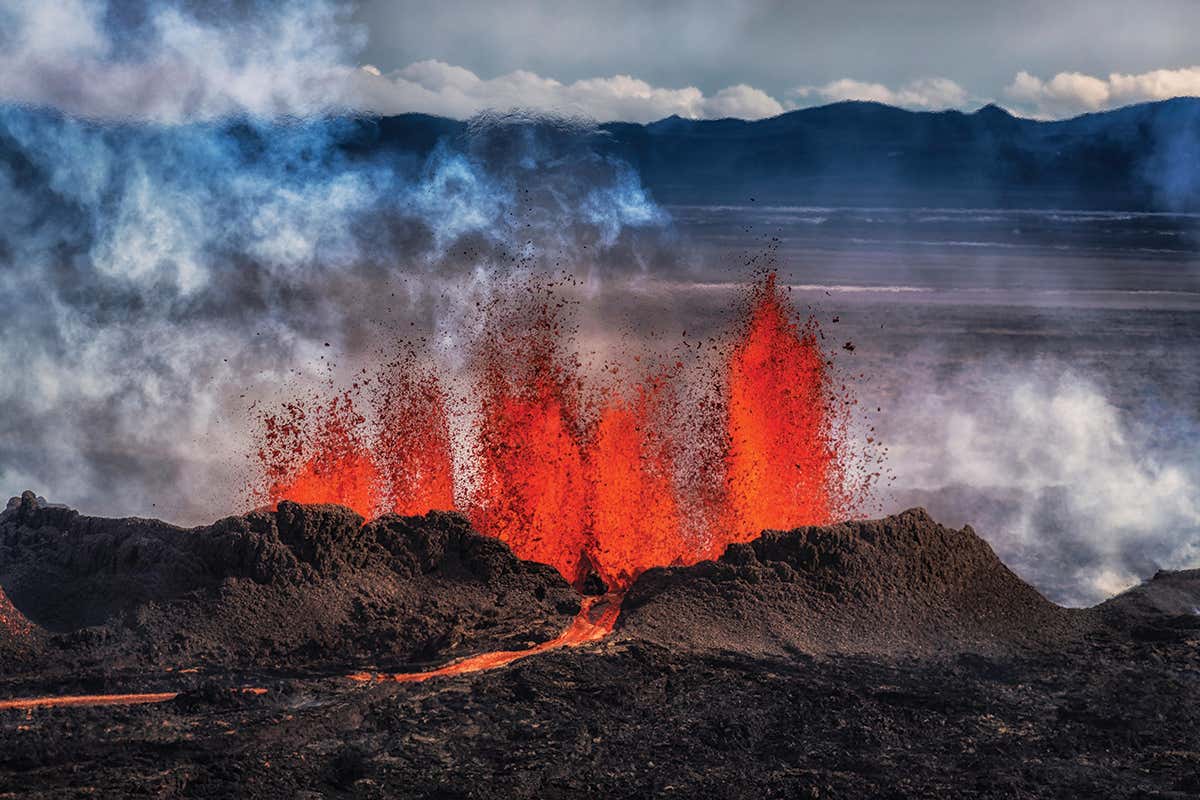 volcano eruption
