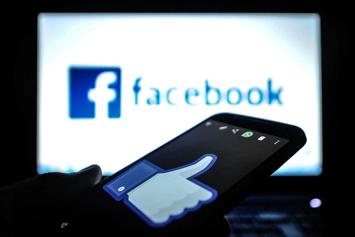 Tablet displays Facebook 