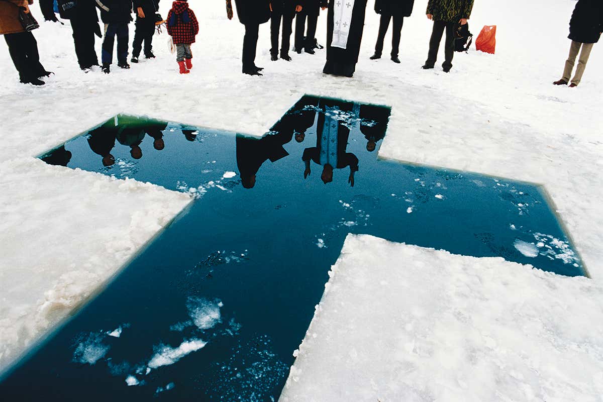 cross in ice