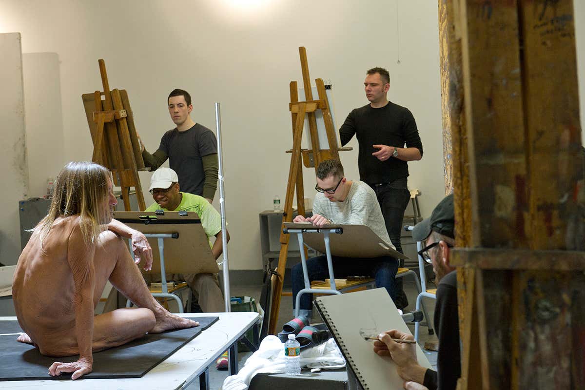 Life drawing class