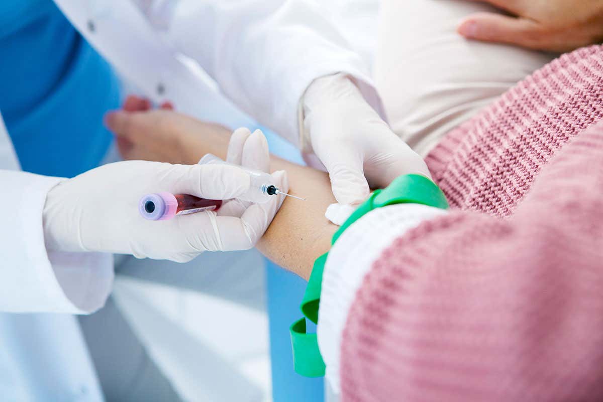 Blood test spots ovarian cancer years before it is usually found