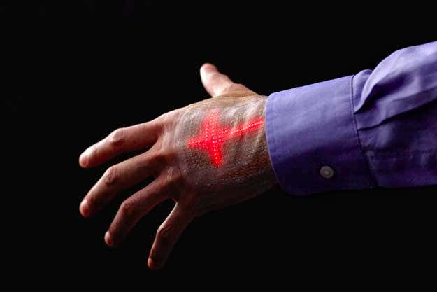 Hand with e-skin displays heartbeat
