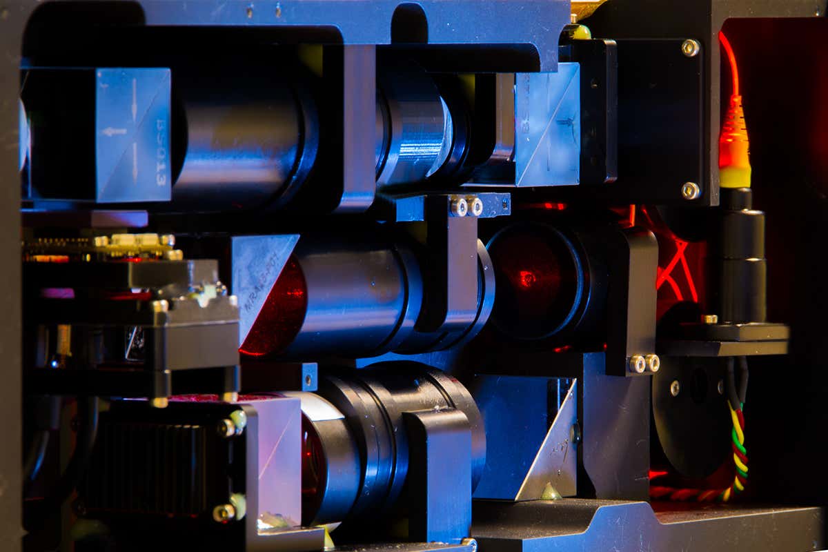 Computers that calculate with light could make superfast AI