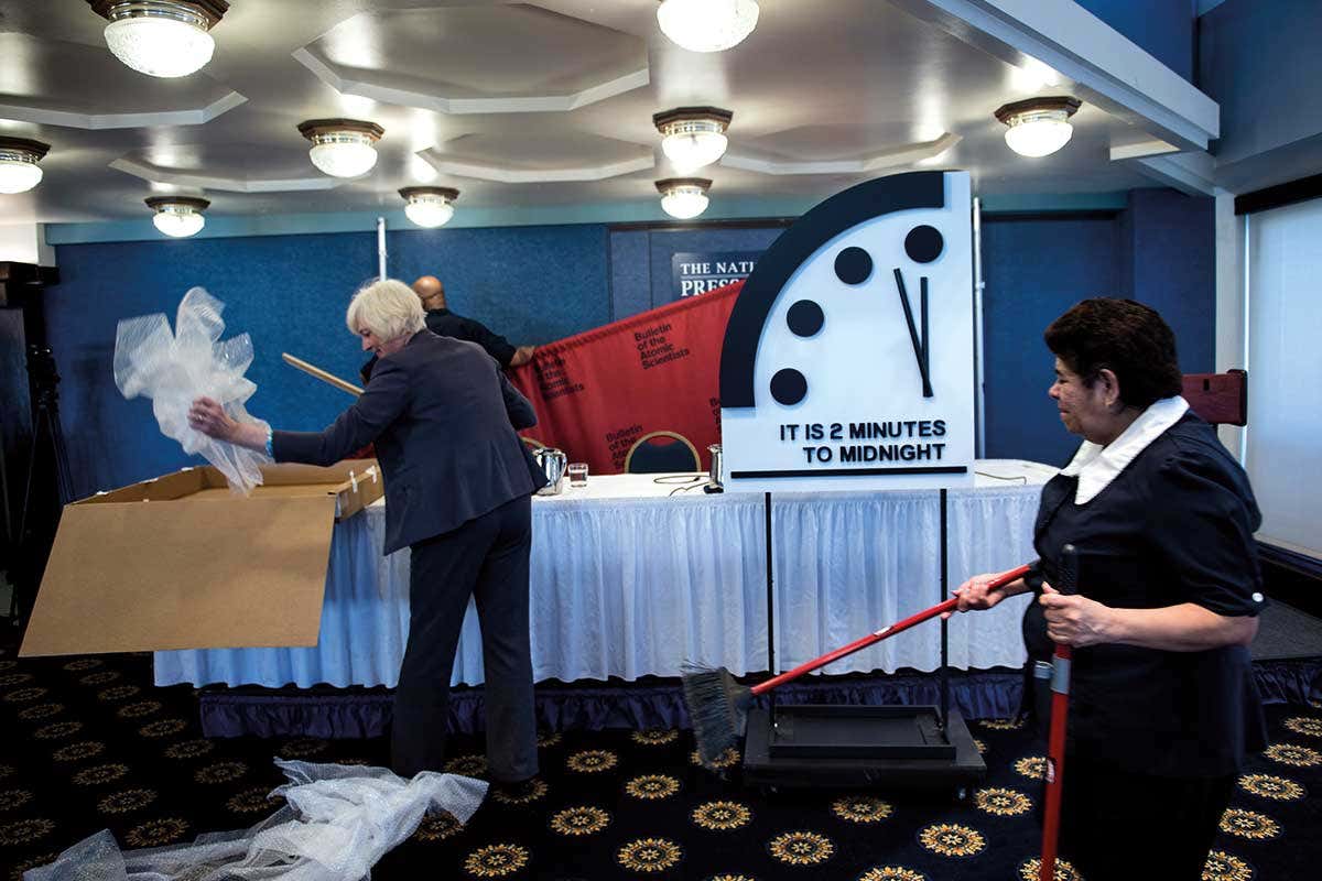 Doomsday clock