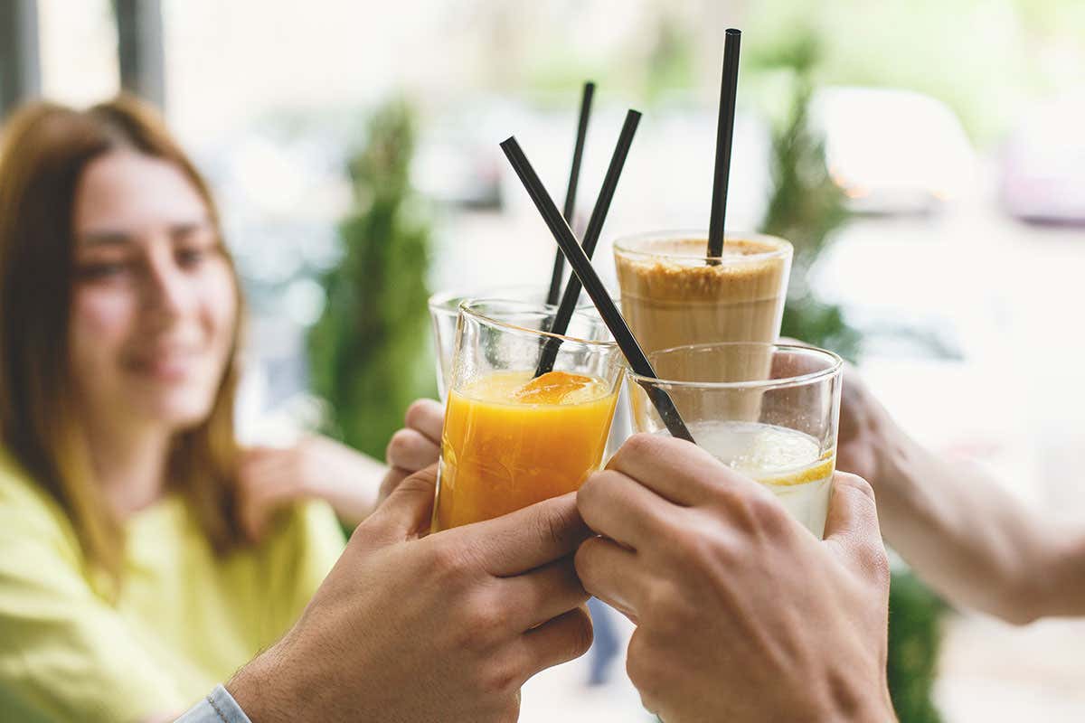 People drinking non-alcoholic drinks