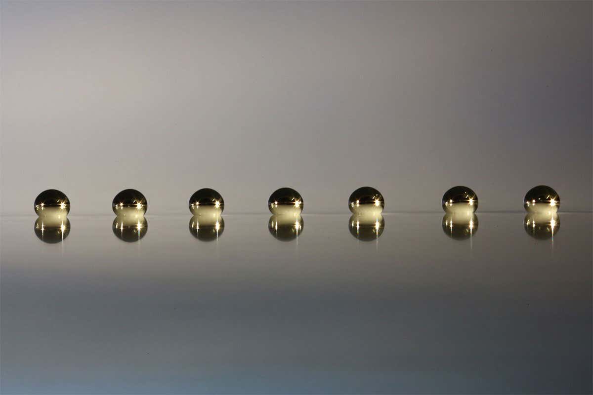 Printed honey droplets