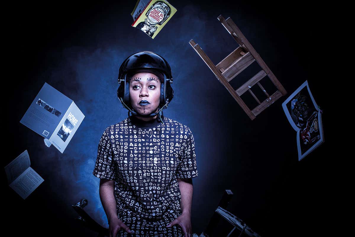 Don't miss – a dance of death, musical exploration and maps from light