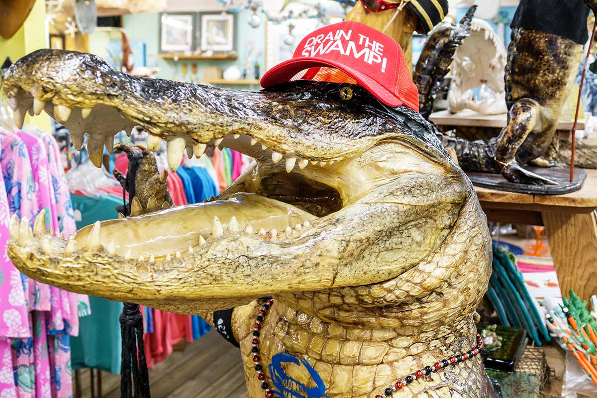 The Republican Reversal shows how the US party is like Soviet Russia