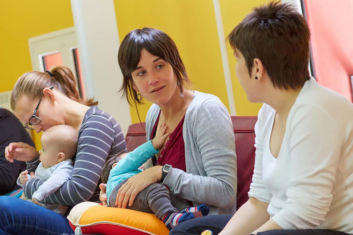 Mothers and Babies, breastfeeding education, Ambulatory Oiartzun, Gipuzkoa, Basque Country, Spain