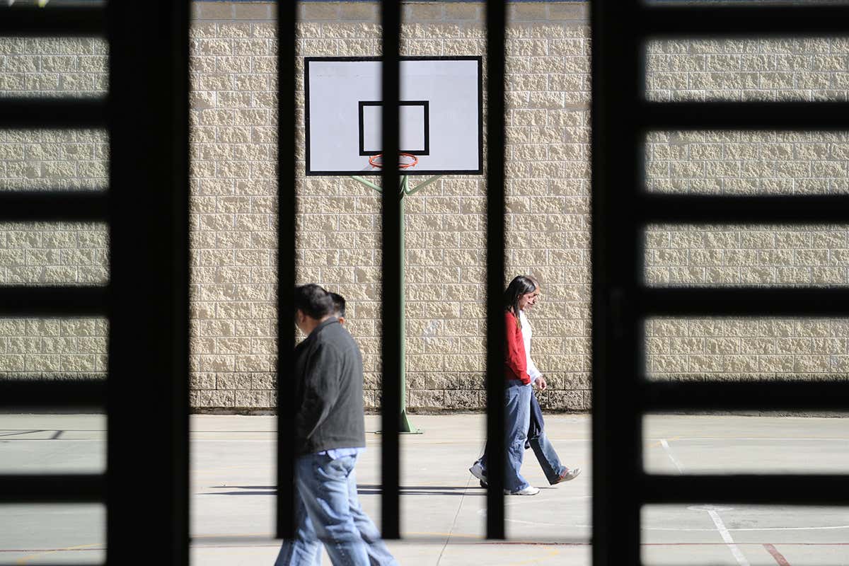 The experiment plans to test brain stimulation on volunteers in a prison