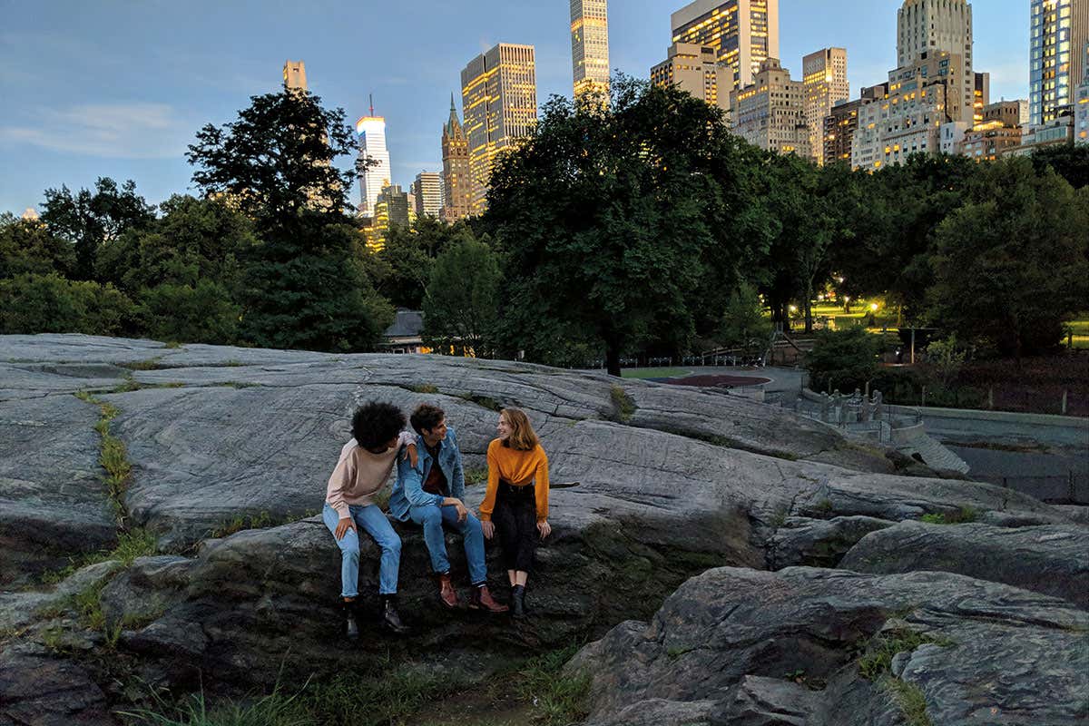 AI-powered smartphone cameras are changing the way we see reality