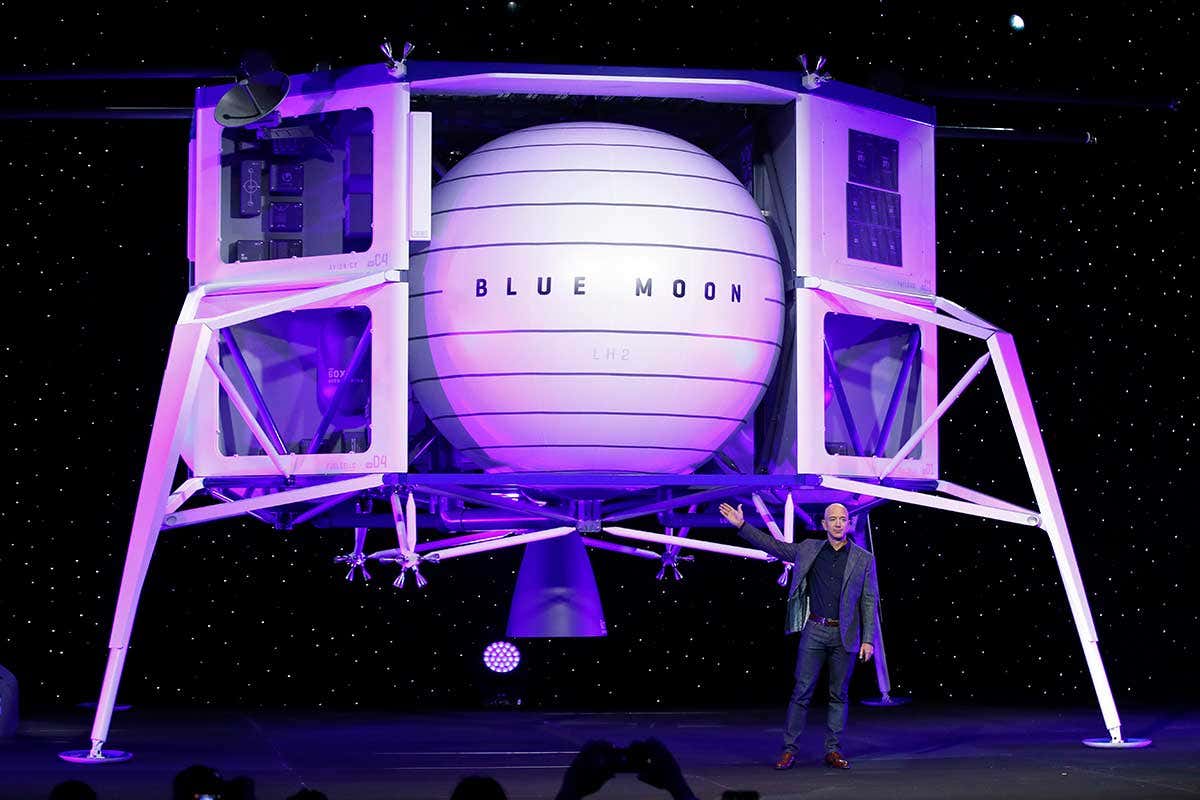 Jeff Bezos and lunar lander
