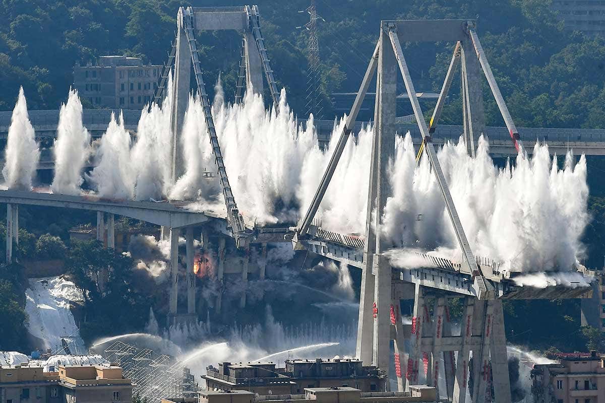 Remains of Genoa bridge demolished one year after deadly disaster