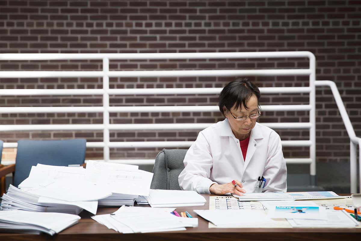 The average researcher reads less than 6 research articles a week