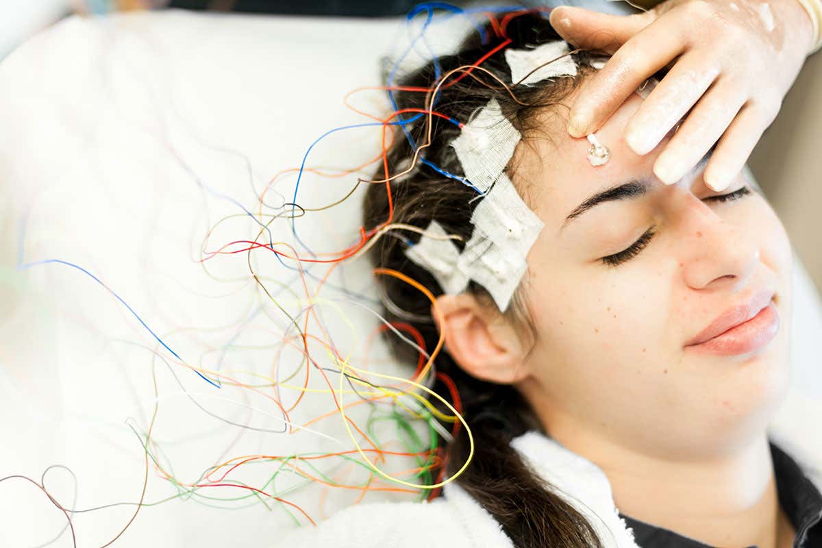EEG test for seizures