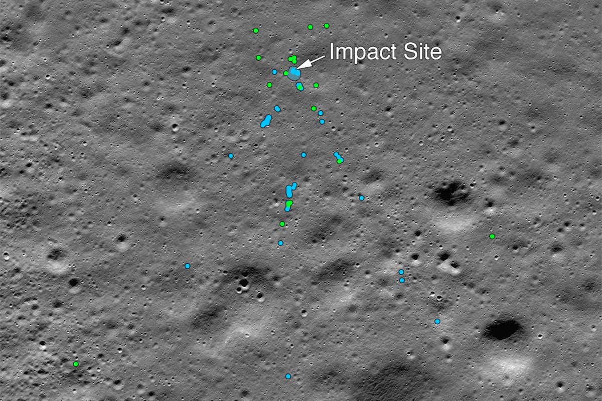 Vikram debris on the moon