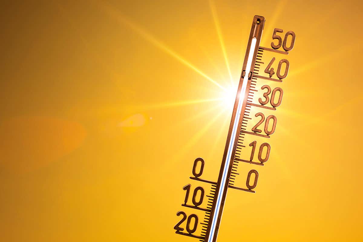 Extreme hot days and nights to soar by 2100 even in best-case scenario