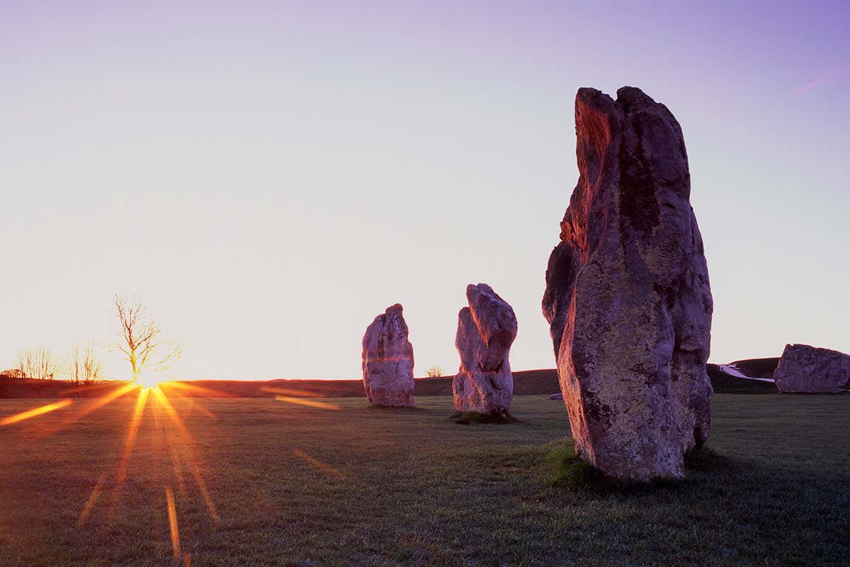 Mysterious alignment: How do ancient monoliths still line up with the sun?