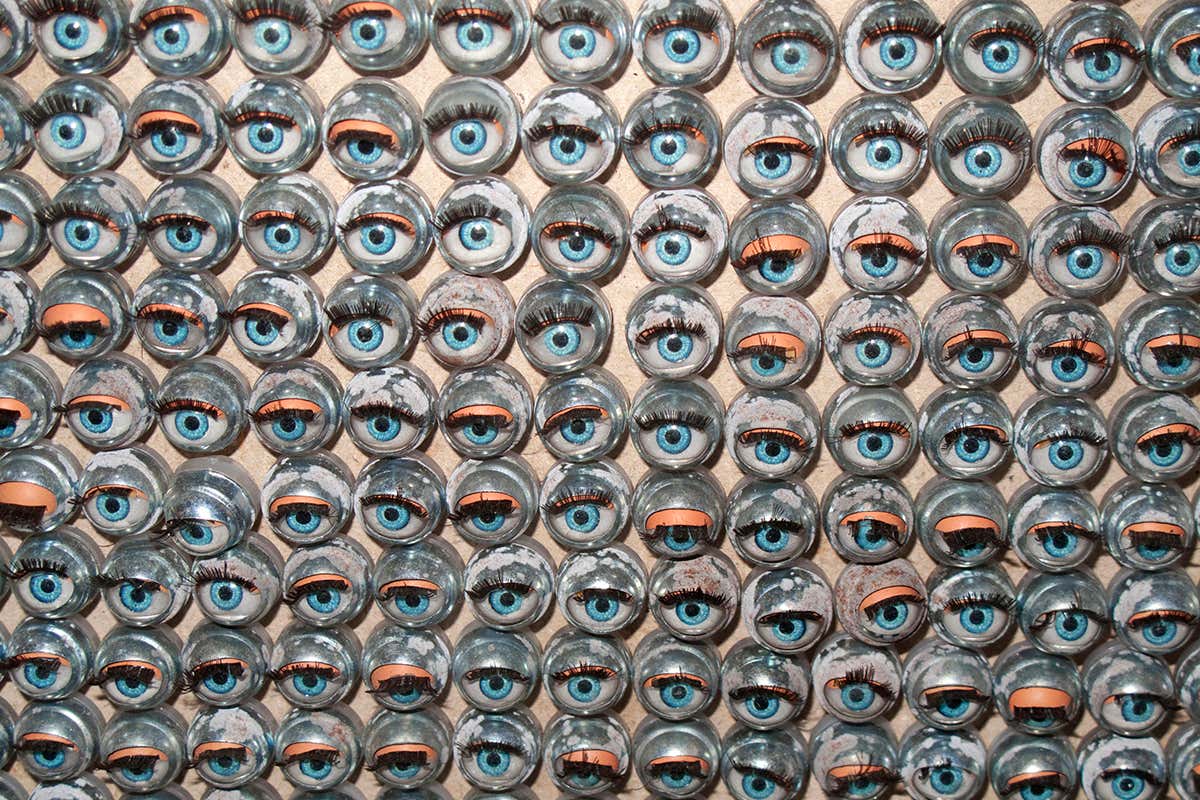 No Signal review: Extreme track and trace pits liberty against society