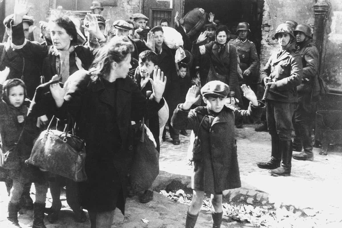 How a Jewish ghetto beat a typhus epidemic during the second world war