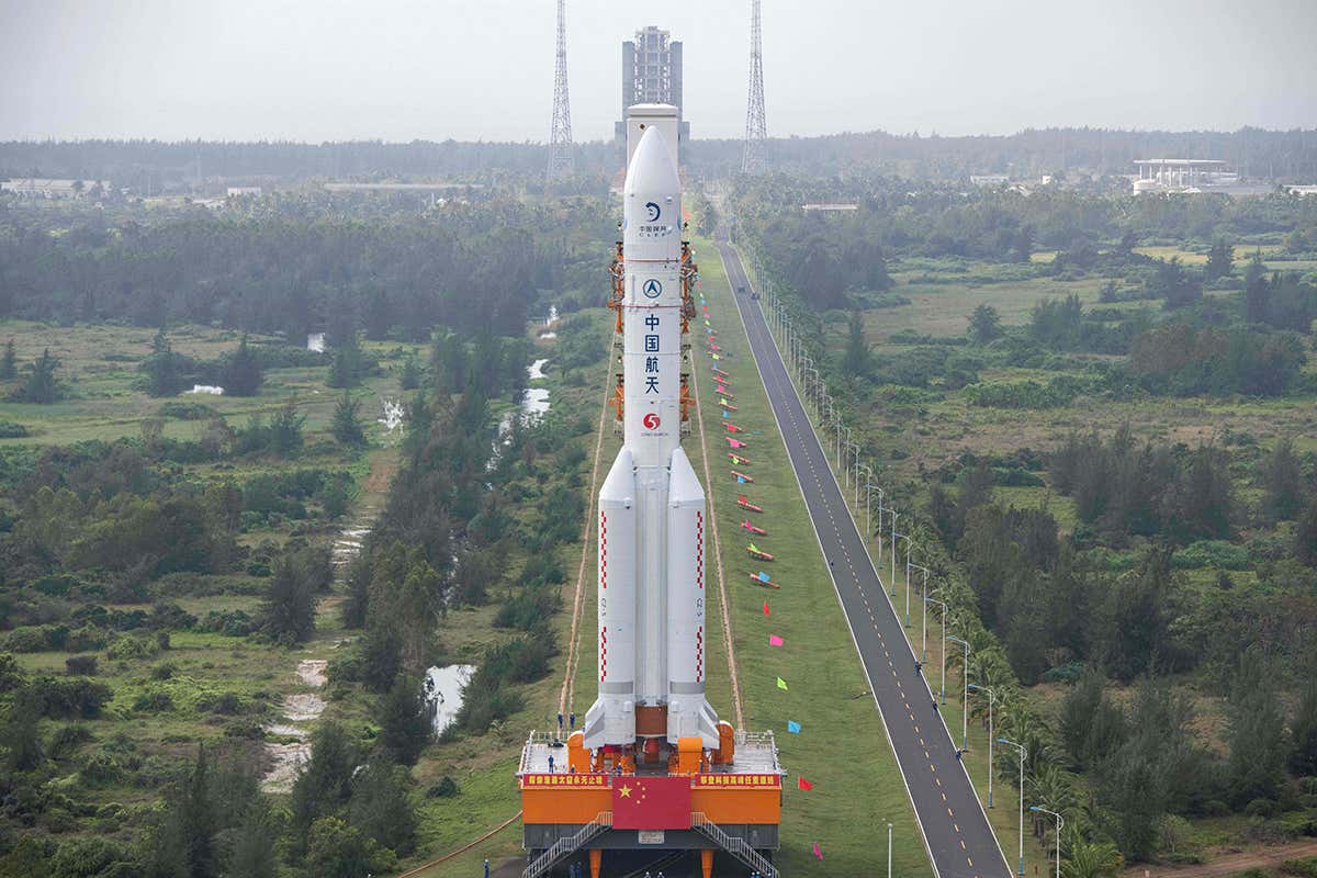Long March 5 rocket