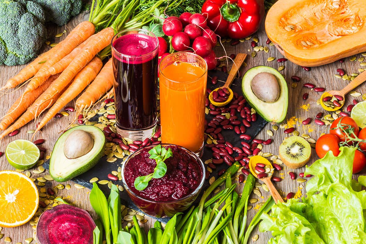 Are there benefits to following a raw food diet?