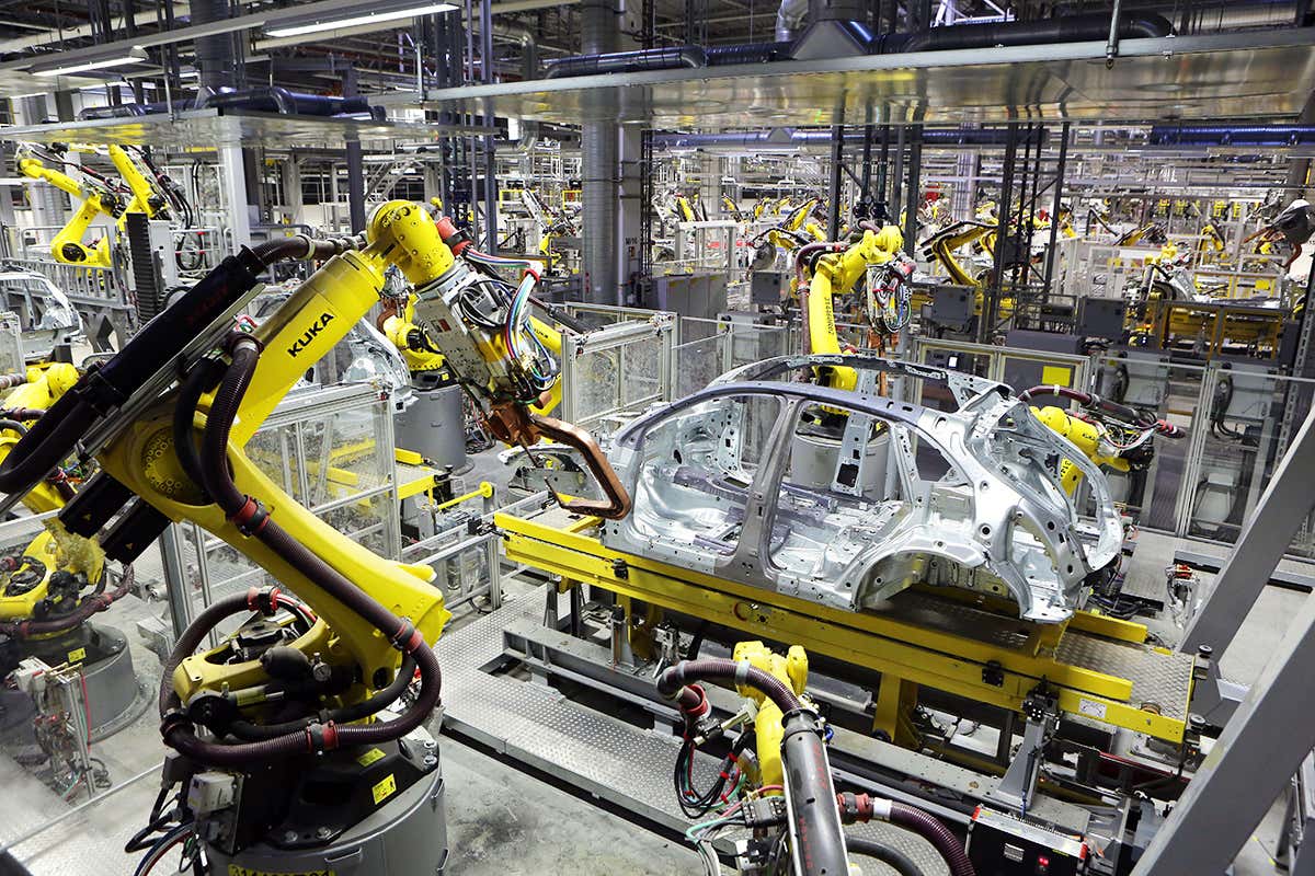 Robots increase the gender pay gap despite raising wages overall