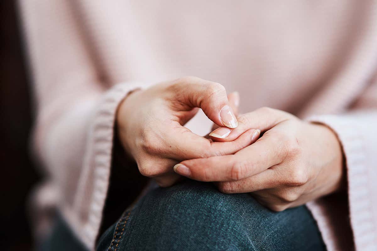 Why do people’s hands shake when they are nervous?