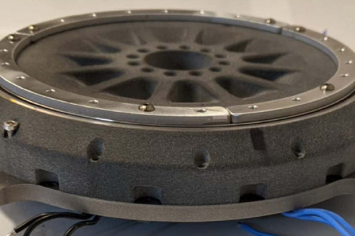 The US Navy has a mechanical battery that could power laser weapons