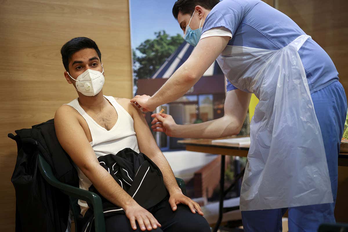 Astra_zeneca_vaccination