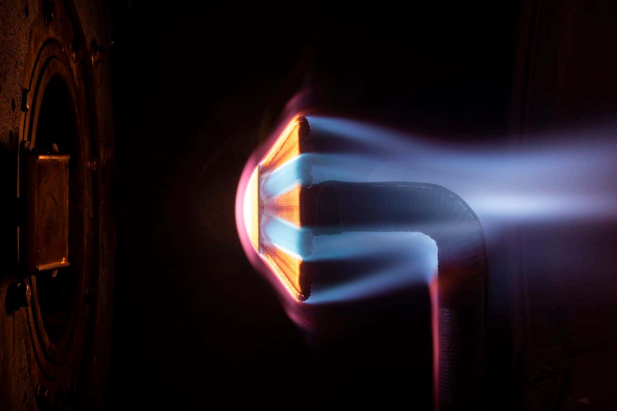 AHF347_004_S1 The team behind the 