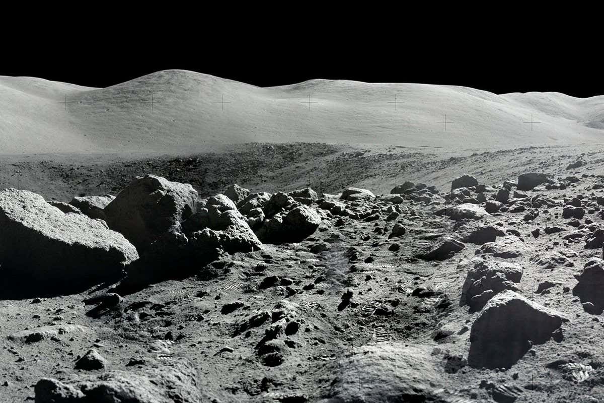 A landscape view of the surface of the moon