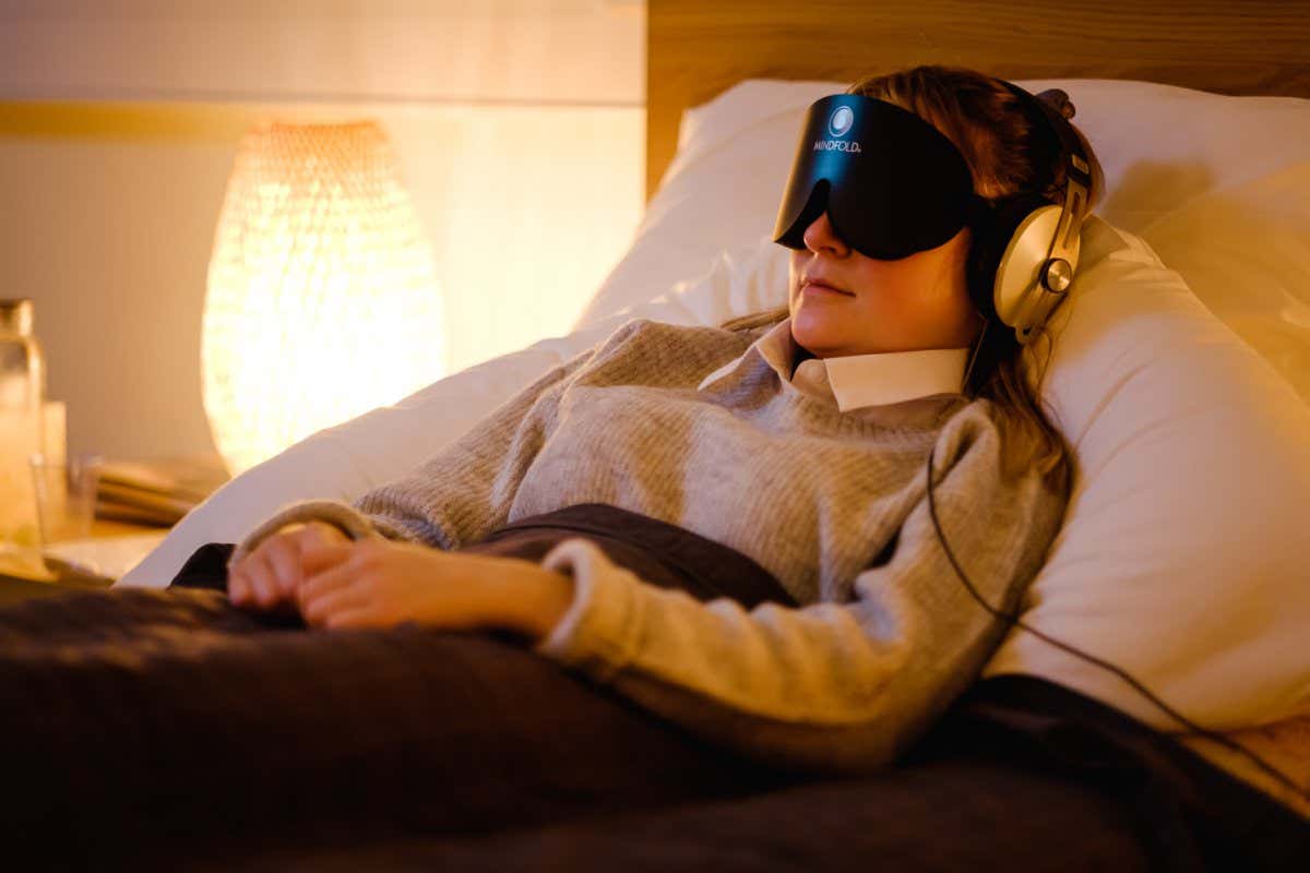 A psilocybin therapy trial therapy room.