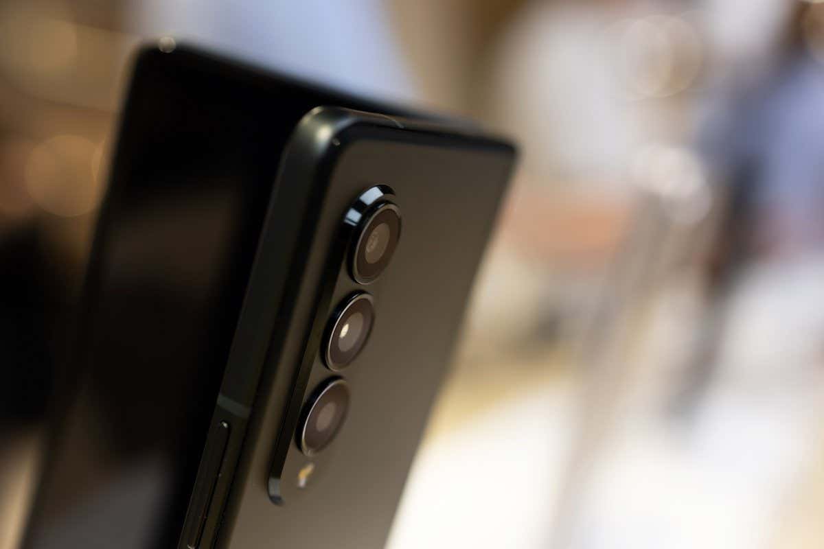 A Samsung Electronics Co. Galaxy Z Fold 3 smartphone inside the company's Digital Plaza store at the Hyundai Seoul department store in Seoul, South Korea, on Sunday, Oct. 3, 2021. Samsung Electronics will releases its preliminary third quarter earnings on Oct. 8. Photographer: SeongJoon Cho/Bloomberg via Getty Images