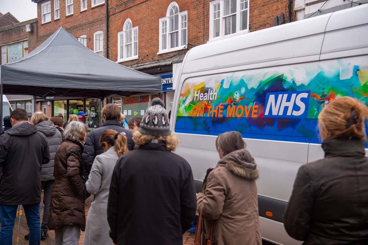 A mobile NHS Health On The Move Vaccination service was in Chesham town centre today on market day providing Covid-19 vaccinations and booster jabs. There were queues all morning as people were keen to get their Covid-19 booster jabs before Christmas Covid-19 NHS Mobile Booster Jabs, Chesham, UK - 24 Nov 2021