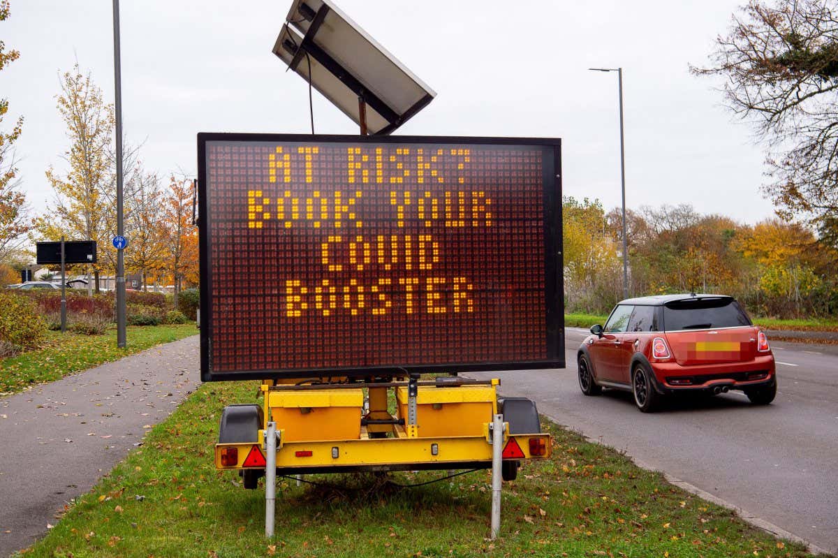 A road sign in Buckinghamshire, UK, in mid-November