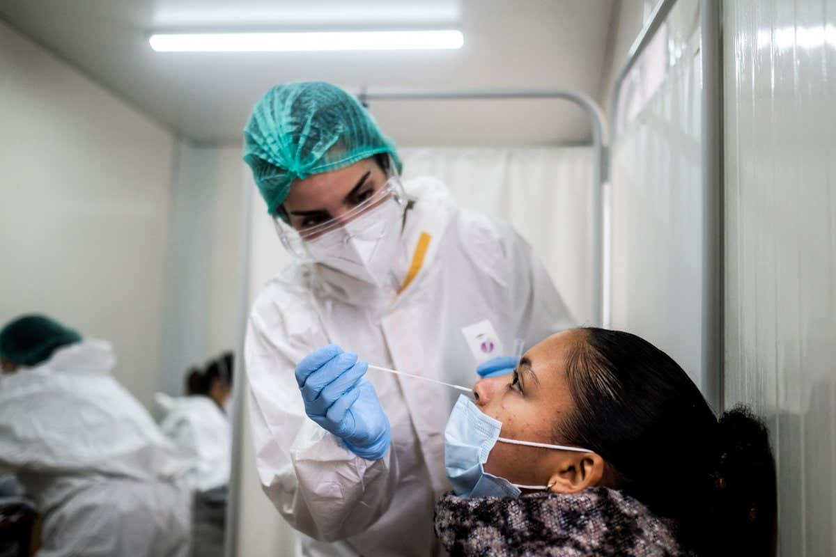 Testing for covid-19 in Lisbon, Portugal, in December