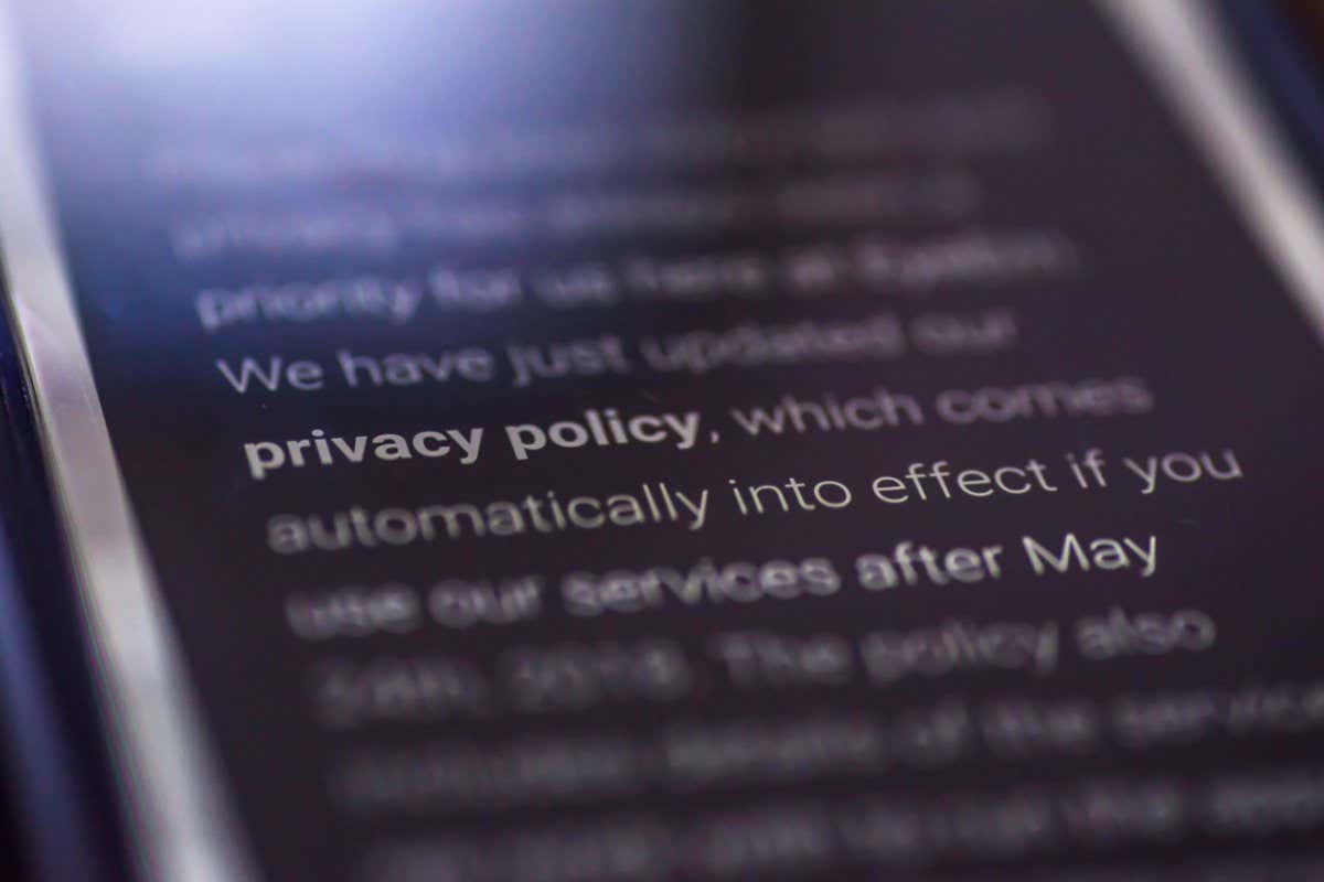 MTBE2R General Data Protection Regulation - closeup smartphone message with text Privacy Policy.