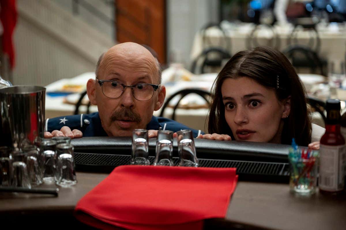 Space Force. (L to R) Don Lake as Brad Gregory, Diana Silvers as Erin Naird in episode 203 of Space Force. Cr. Diyah Pera/Netflix ?? 2021