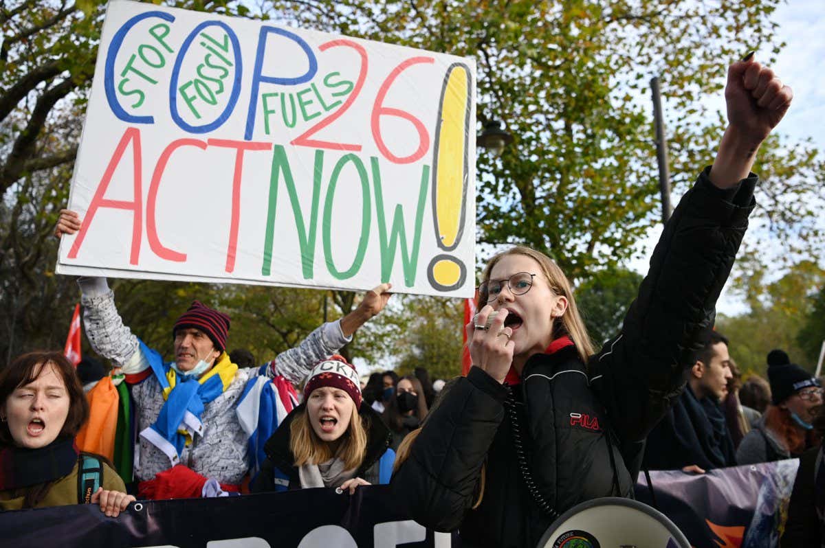 GLASGOW, SCOTLAND - NOVEMBER 05: Young protestors attend the Fridays For Future COP26 Scotland March on November 5, 2021 in Glasgow, Scotland. Day Six of the 2021 climate summit in Glasgow will focus on youth and public empowerment. Outside the COP26 site, on the streets of Glasgow, the 
