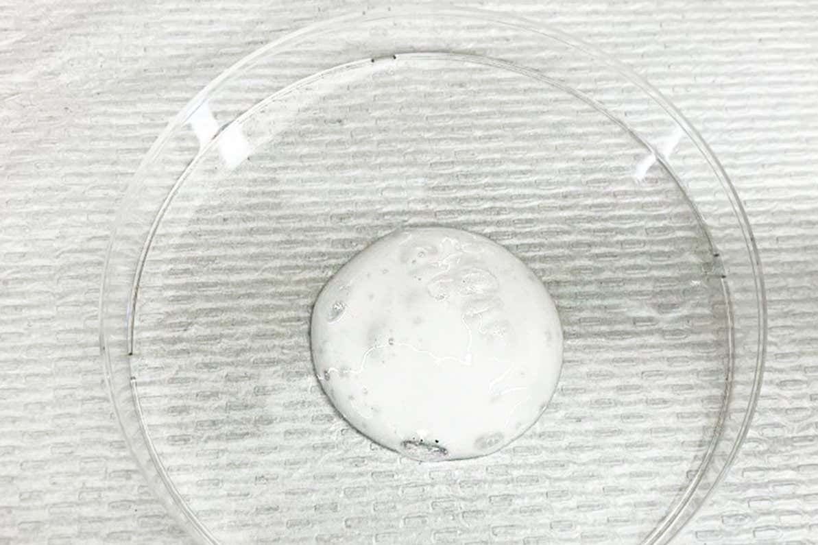 Carbon monoxide foam in a petri dish