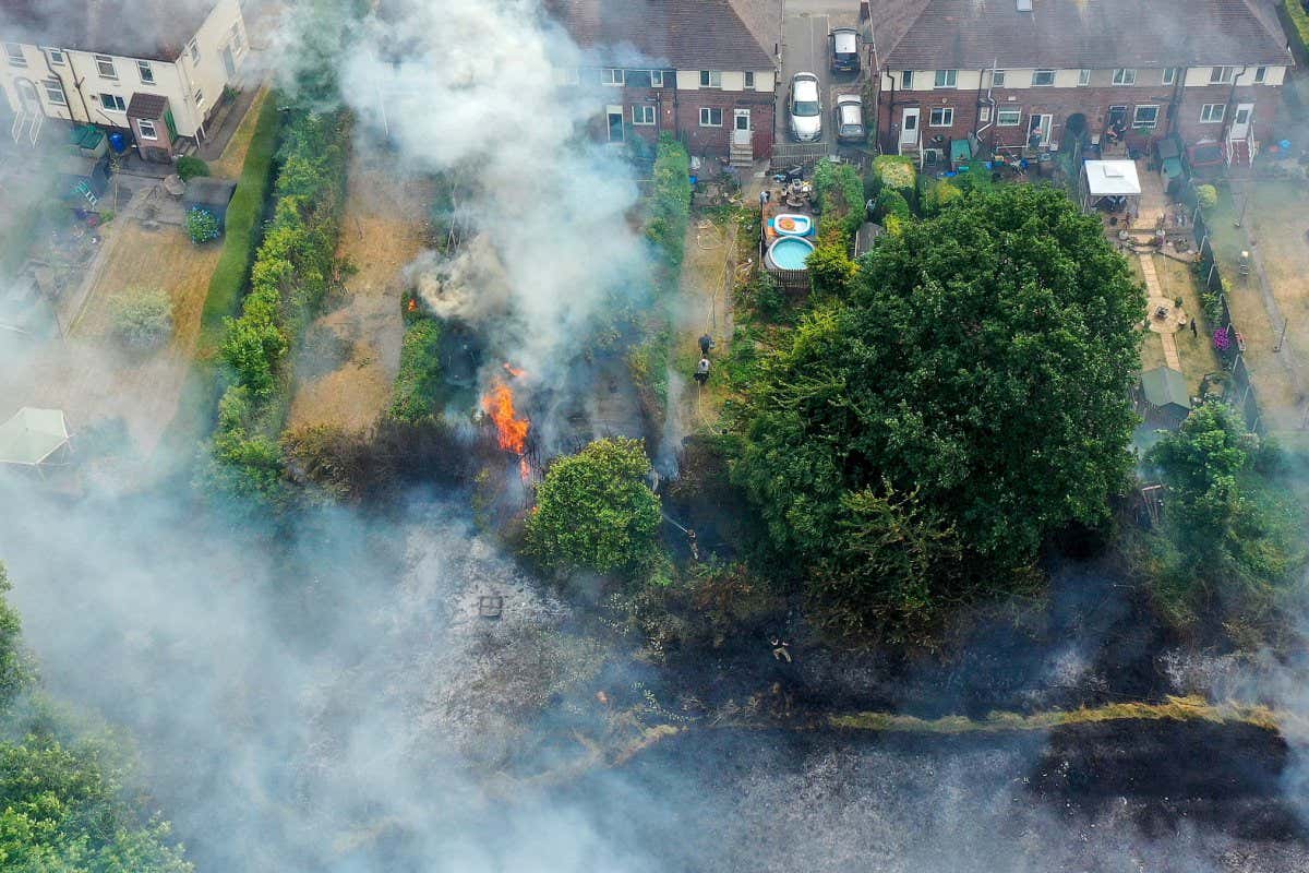 Wildfire in the Shiregreen area of Sheffield, UK, on 20 July